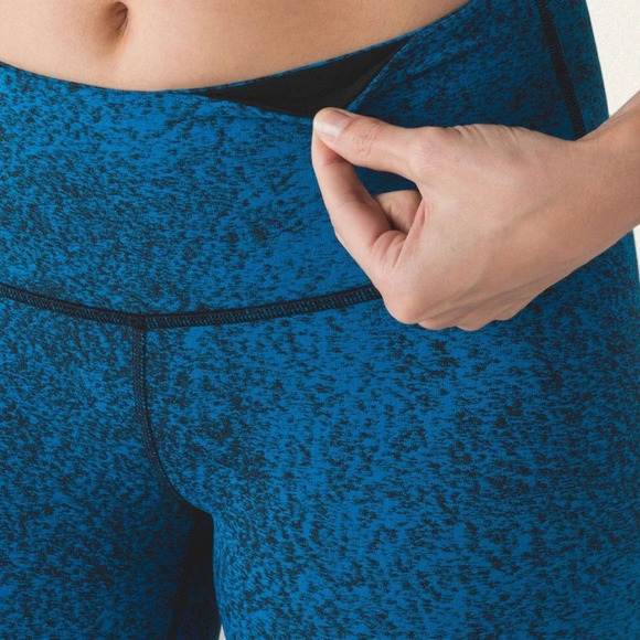Lululemon Wunder Under Pant III - Women’s 2 - Picture 3 of 8